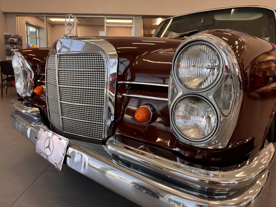 1967 Mercedes-Benz W111 Sedan - Image 19 of 31