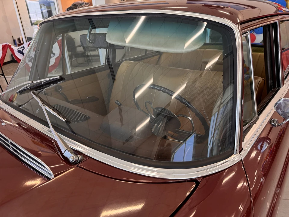 1967 Mercedes-Benz W111 Sedan - Image 27 of 31