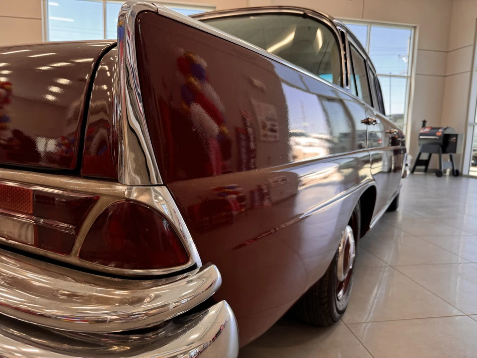 1967 Mercedes-Benz W111 Sedan - Image 24 of 31