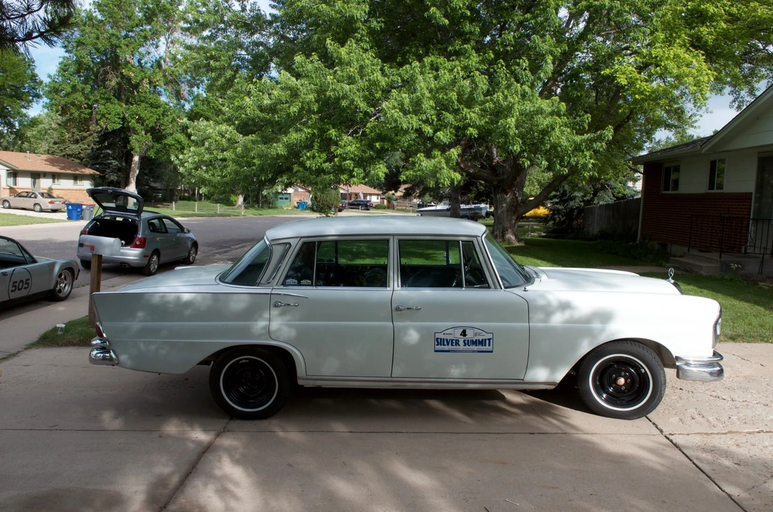 1967 Mercedes-Benz W111 Sedan - Image 2 of 31