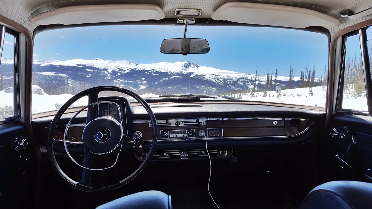 1967 Mercedes-Benz W111 Sedan - Image 20 of 31