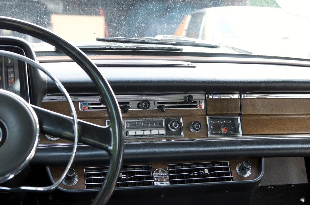 1967 Mercedes-Benz W111 Sedan - Image 22 of 31