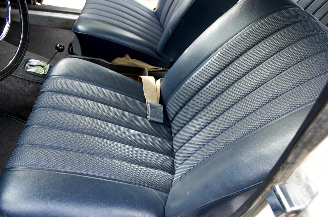 1967 Mercedes-Benz W111 Sedan - Image 16 of 31