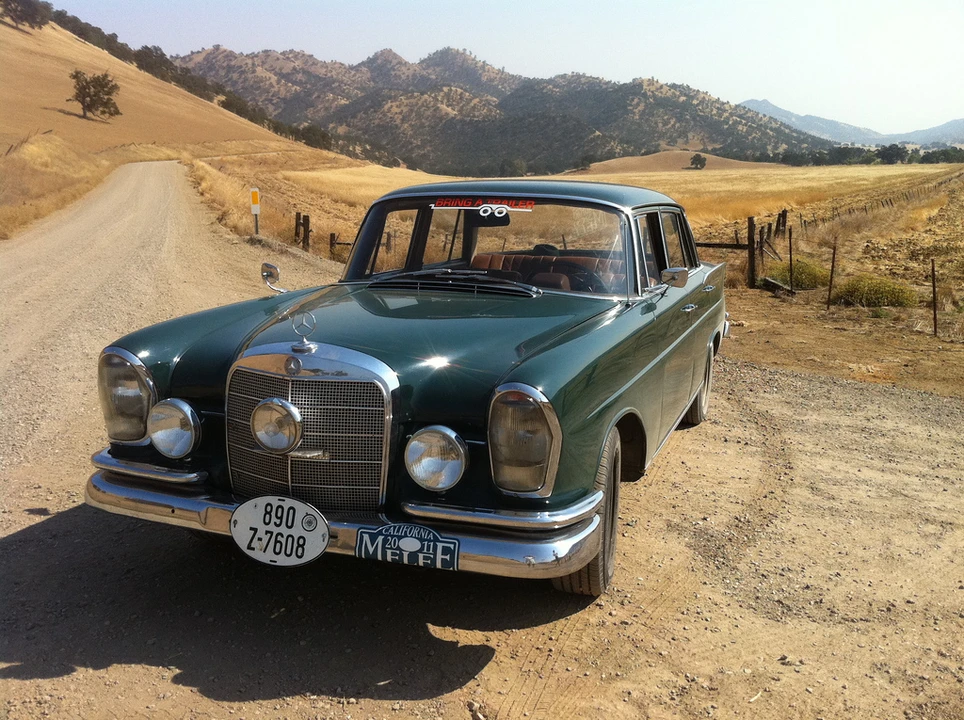 1967 Mercedes-Benz W111 Sedan - Image 5 of 31