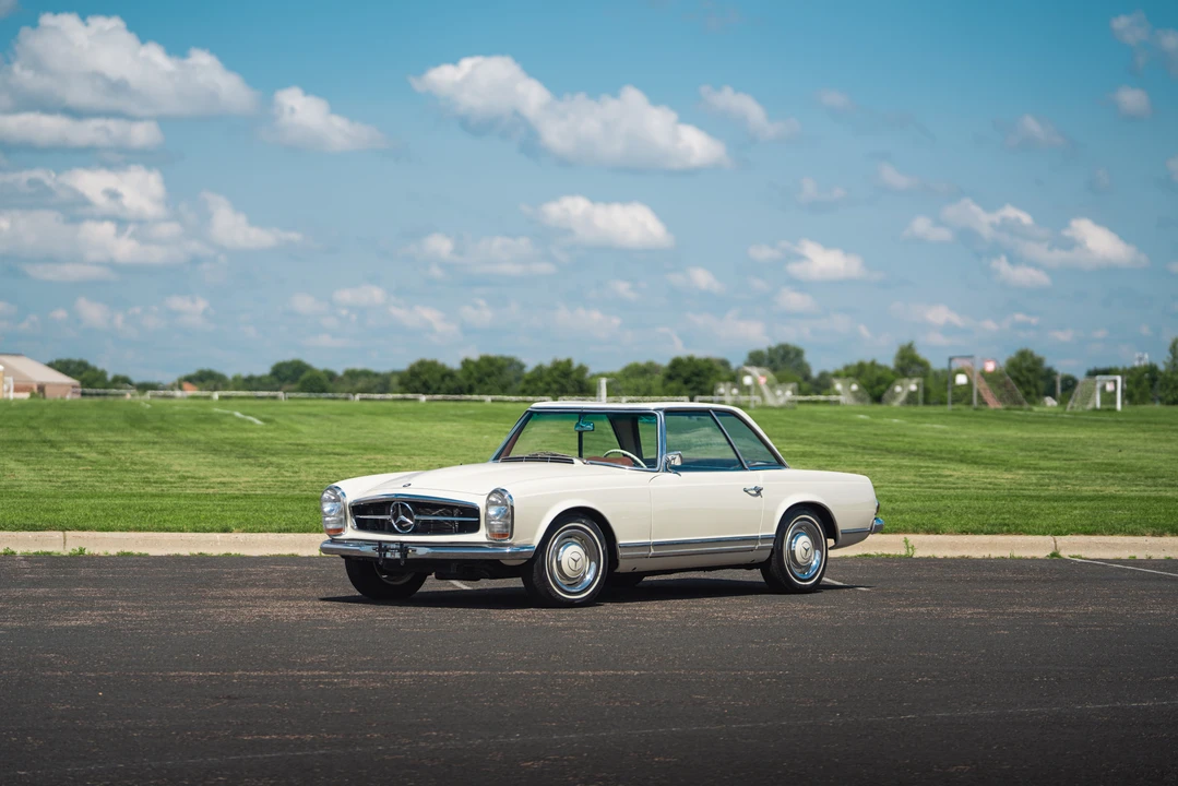 1967 Mercedes-Benz W113 SL-Class - Image 2 of 31