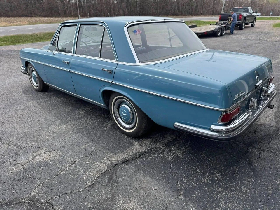 1967 Mercedes-Benz W108 & W109 - Image 14 of 31