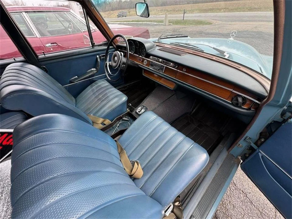 1967 Mercedes-Benz W108 & W109 - Image 21 of 31