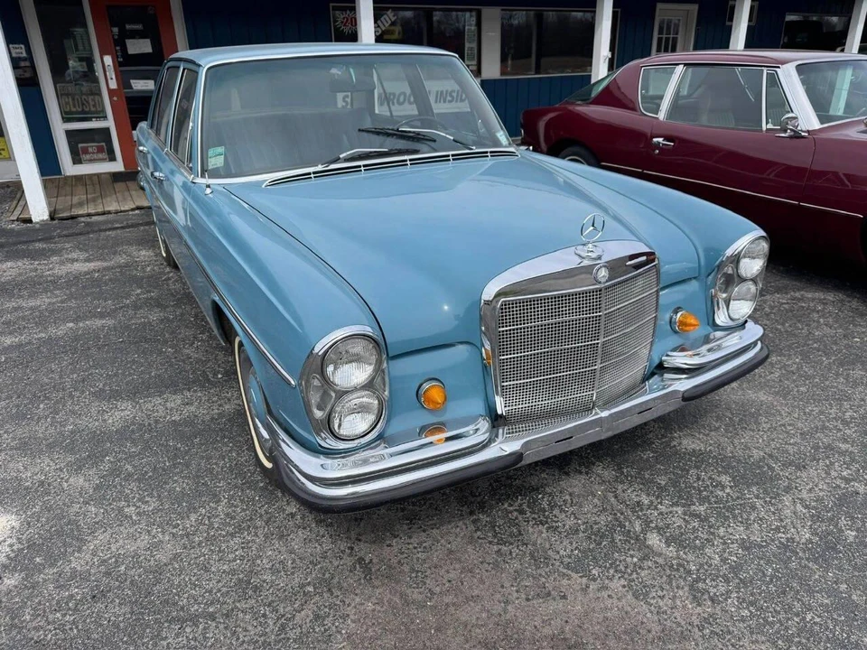 1967 Mercedes-Benz W108 & W109 - Image 9 of 31