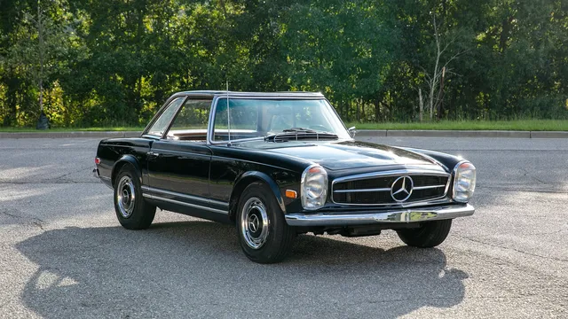 1967 Mercedes-Benz 250 SL Pagoda