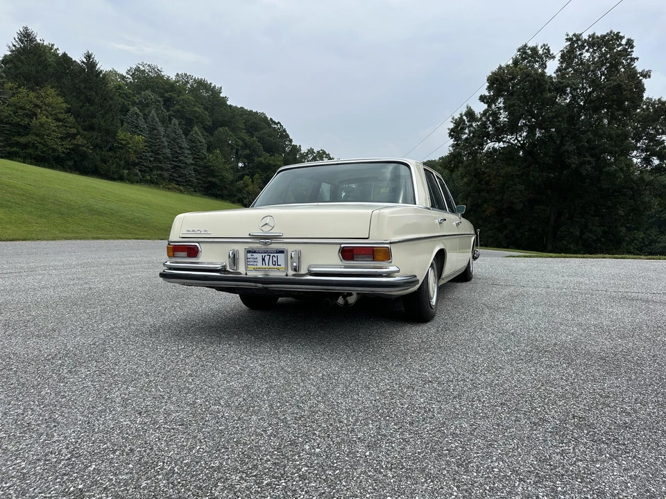 1967 Mercedes-Benz W108 & W109 - Image 10 of 31