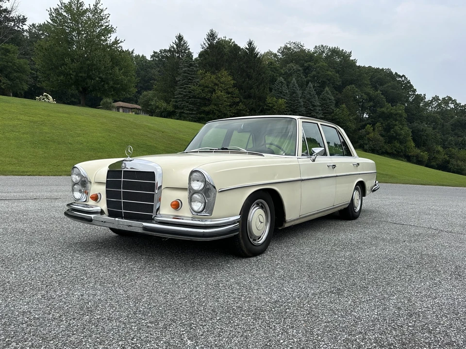 1967 Mercedes-Benz W108 & W109 - Image 3 of 31