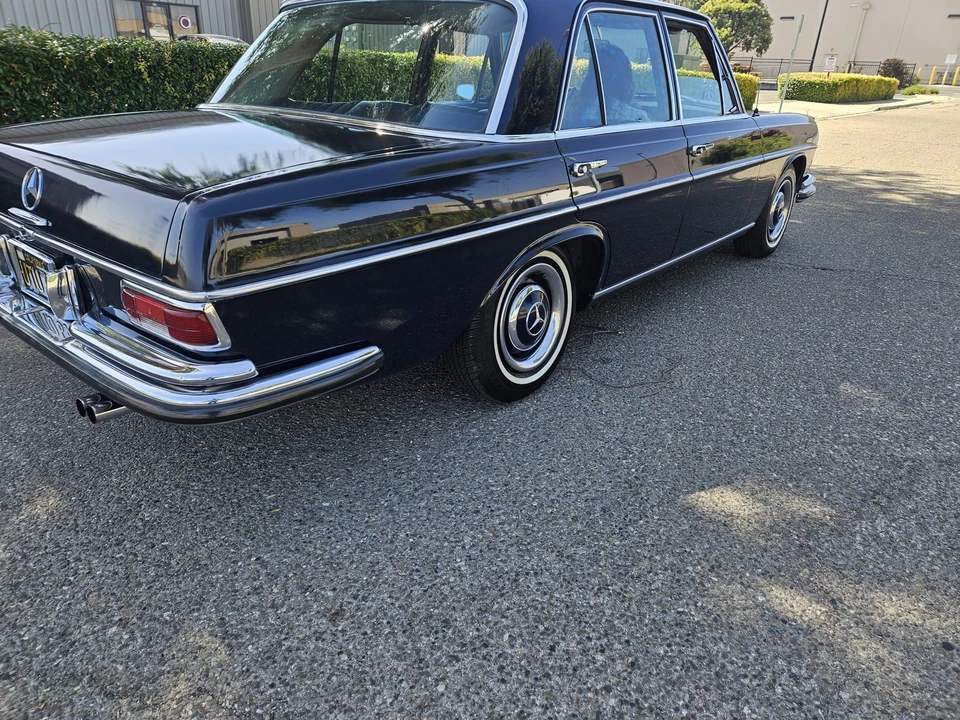 1967 Mercedes-Benz W108 & W109 - Image 11 of 31