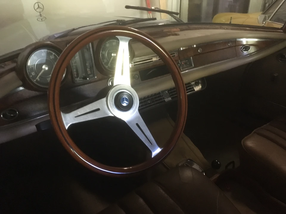 1967 Mercedes-Benz W111 Cabriolet - Image 28 of 31