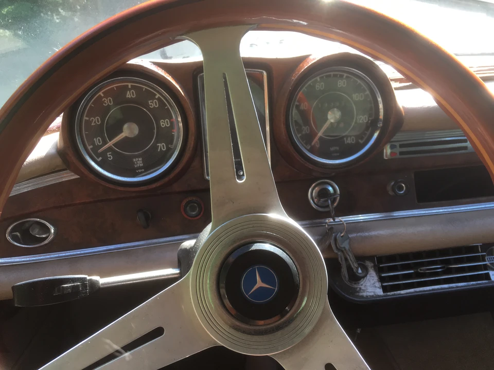 1967 Mercedes-Benz W111 Cabriolet - Image 30 of 31