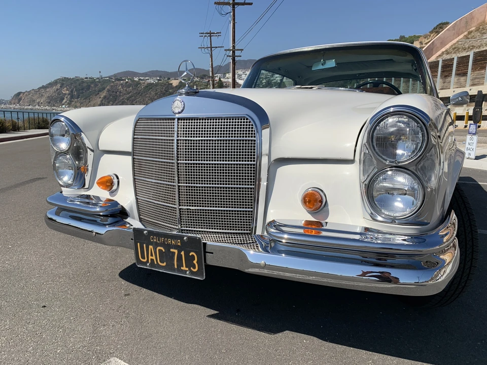 1967 Mercedes-Benz W111 Coupe - Image 25 of 31