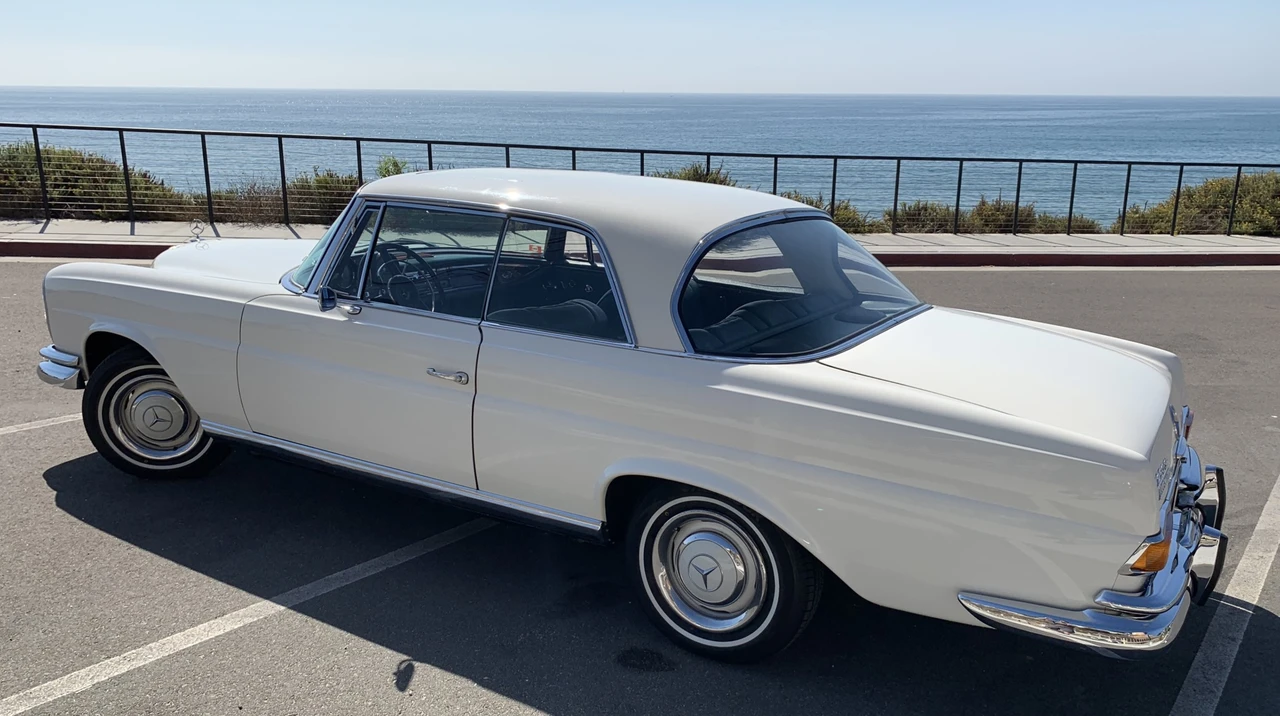 1967 Mercedes-Benz W111 Coupe - Image 8 of 31