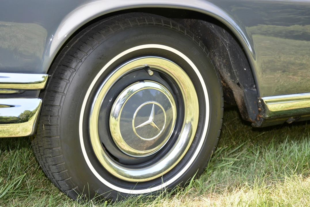 1967 Mercedes-Benz W111 Coupe - Image 26 of 31