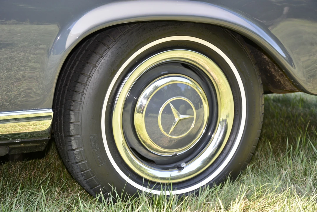 1967 Mercedes-Benz W111 Coupe - Image 27 of 31