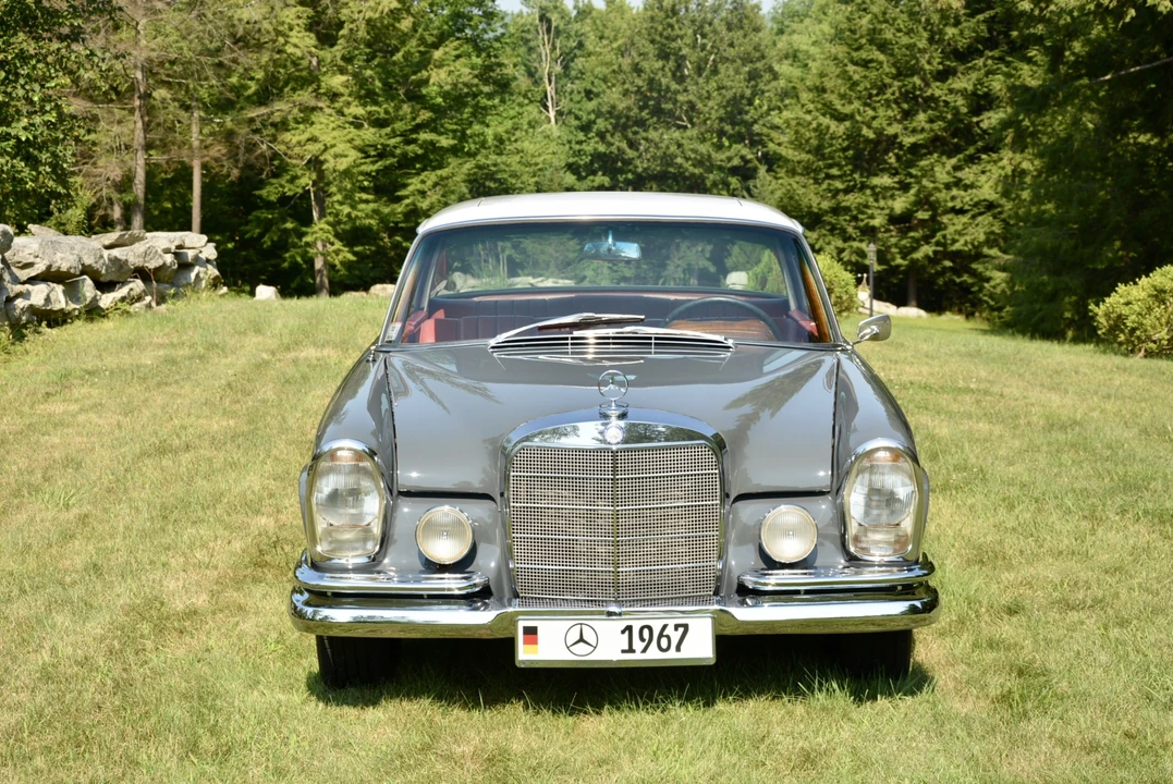 1967 Mercedes-Benz W111 Coupe - Image 4 of 31