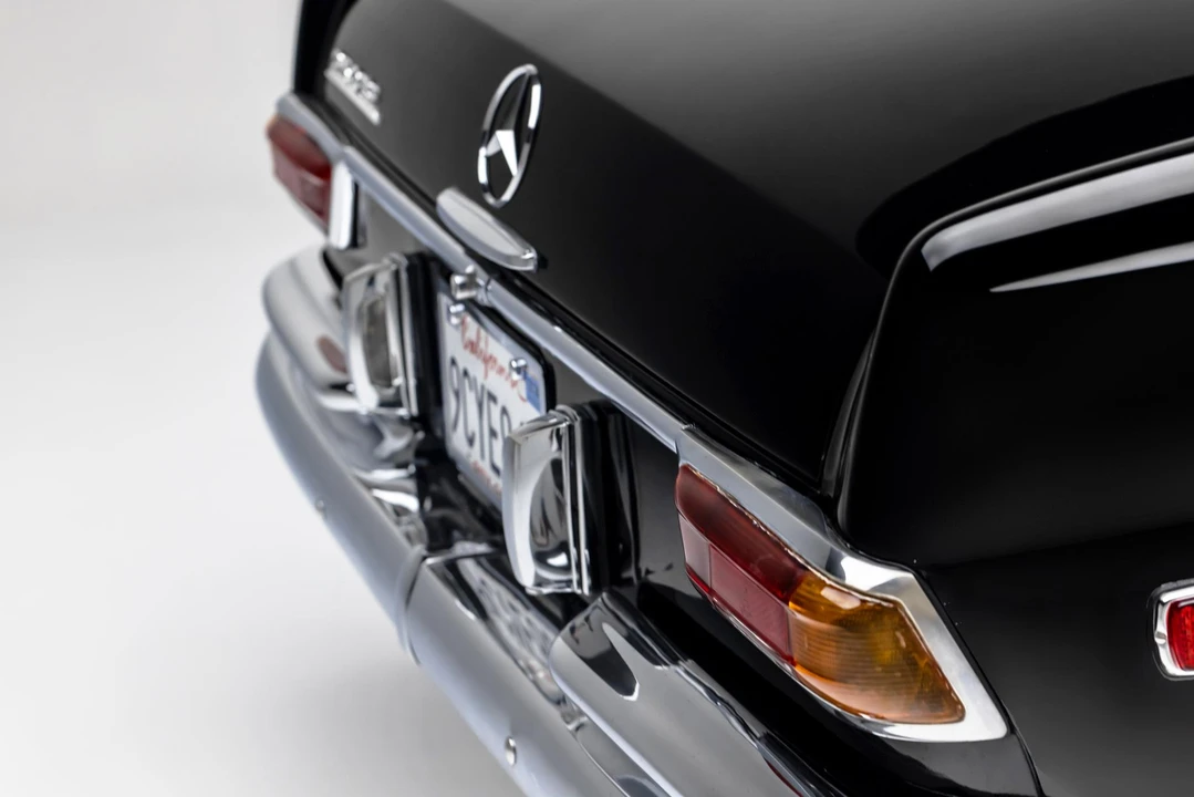 1967 Mercedes-Benz W111 Coupe - Image 26 of 31