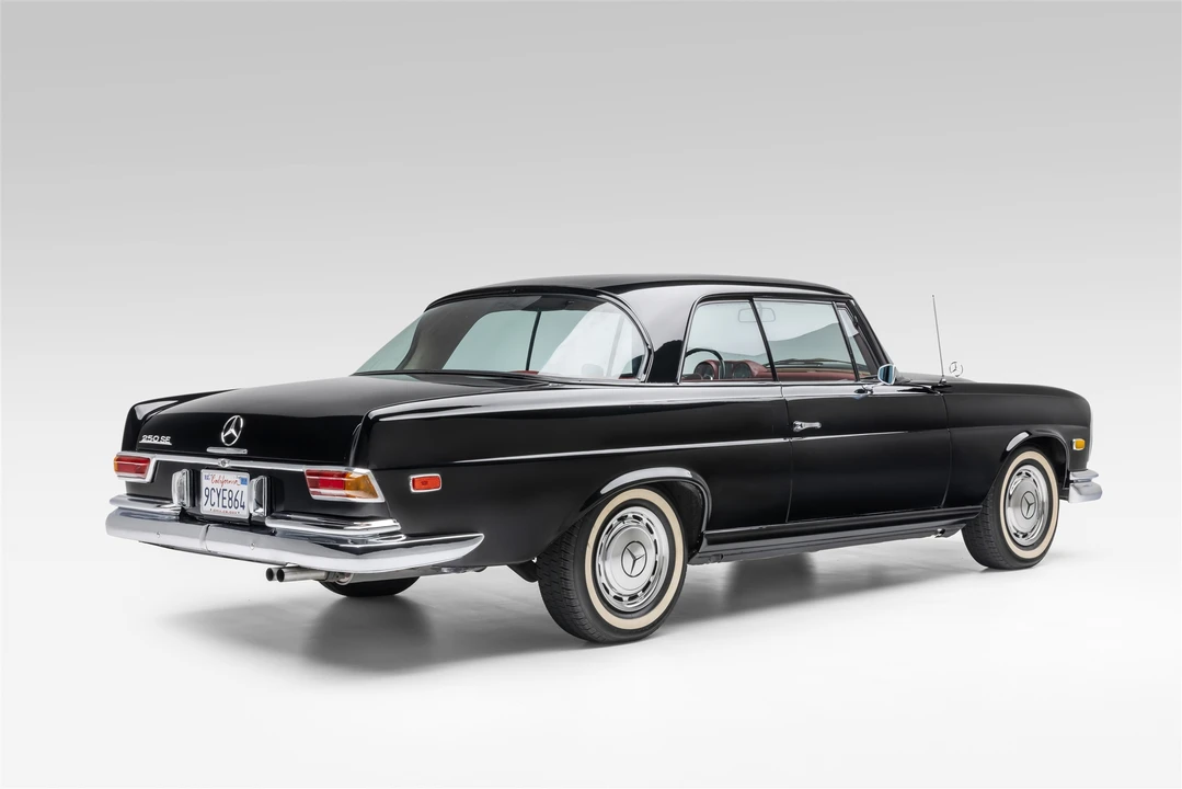 1967 Mercedes-Benz W111 Coupe - Image 12 of 31