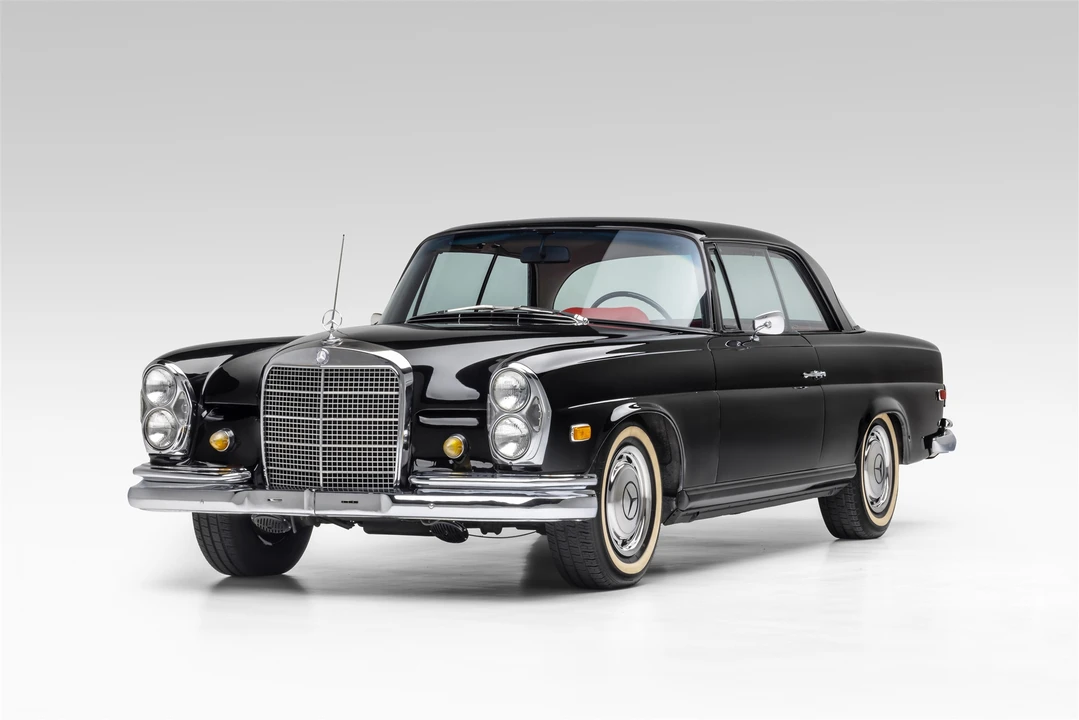 1967 Mercedes-Benz W111 Coupe - Image 3 of 31