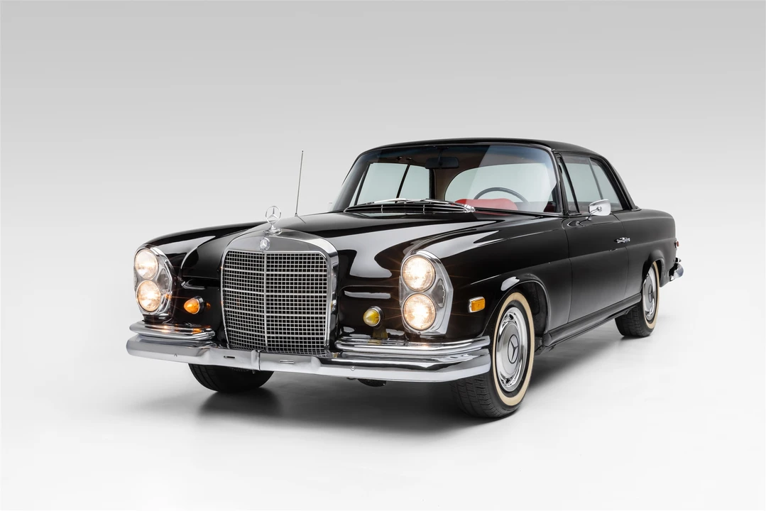 1967 Mercedes-Benz W111 Coupe - Image 4 of 31