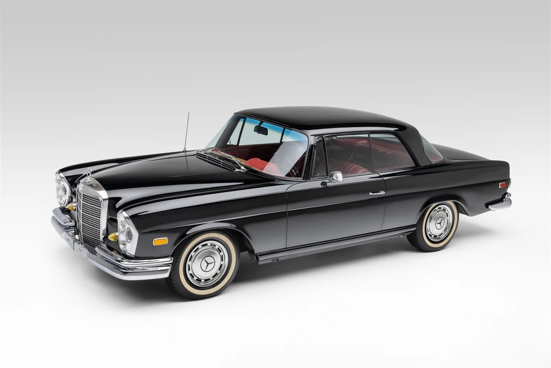 1967 Mercedes-Benz W111 Coupe - Image 2 of 31