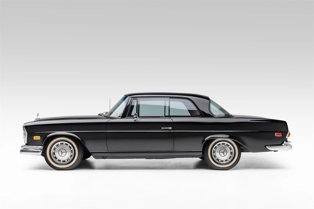 1967 Mercedes-Benz W111 Coupe - Image 6 of 31