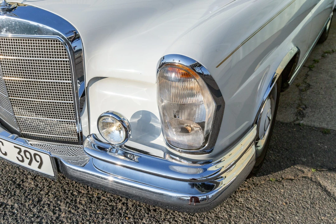 1967 Mercedes-Benz W111 Coupe - Image 14 of 31