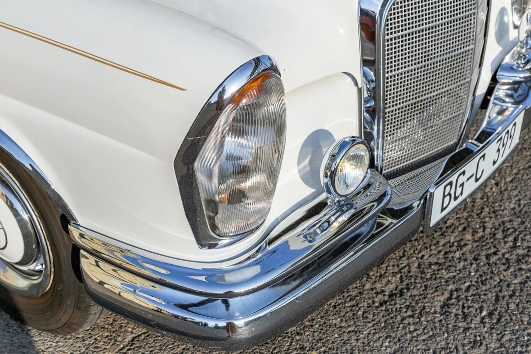 1967 Mercedes-Benz W111 Coupe - Image 13 of 31