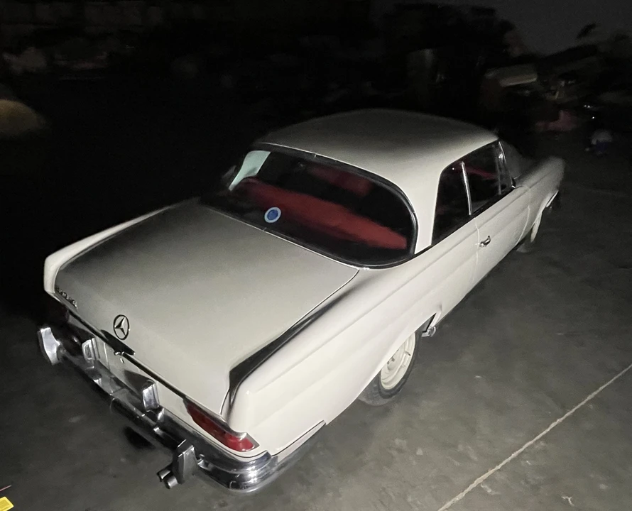 1967 Mercedes-Benz W111 Coupe - Image 7 of 31