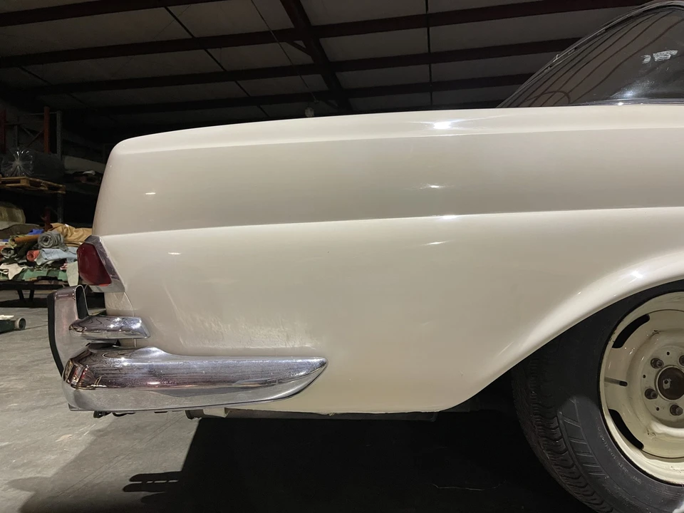 1967 Mercedes-Benz W111 Coupe - Image 28 of 31