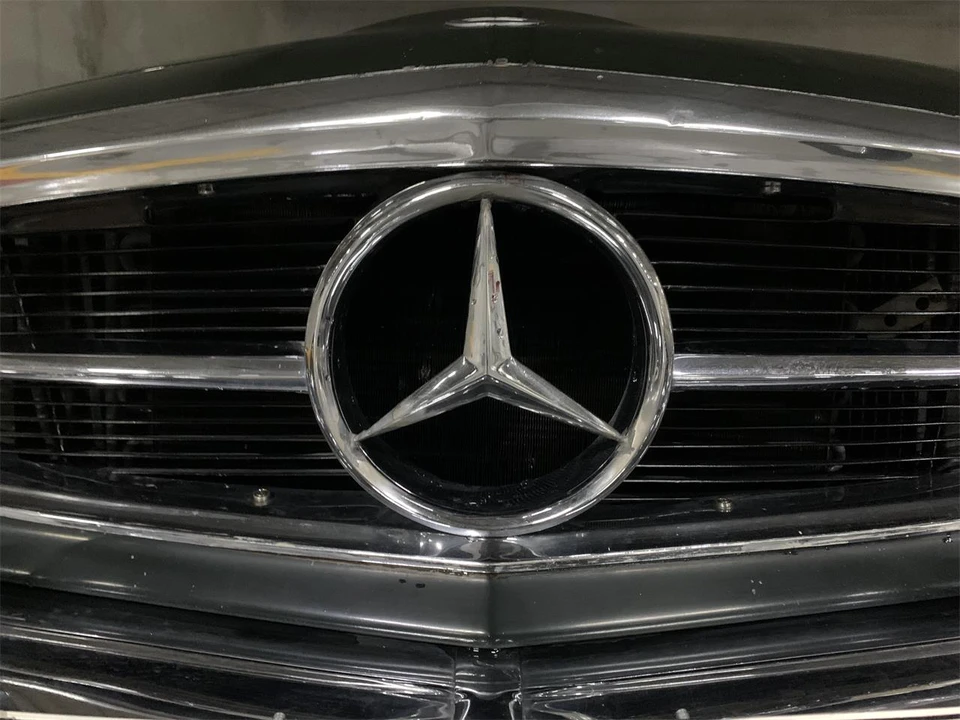 1967 Mercedes-Benz W113 SL-Class - Image 13 of 31