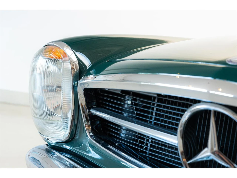 1967 Mercedes-Benz W113 SL-Class - Image 24 of 31