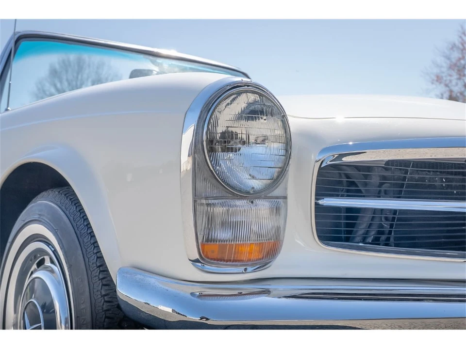1967 Mercedes-Benz W113 SL-Class - Image 23 of 31