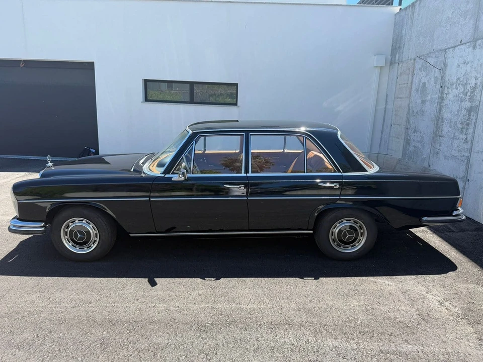 1967 Mercedes-Benz W108 & W109 - Image 4 of 30