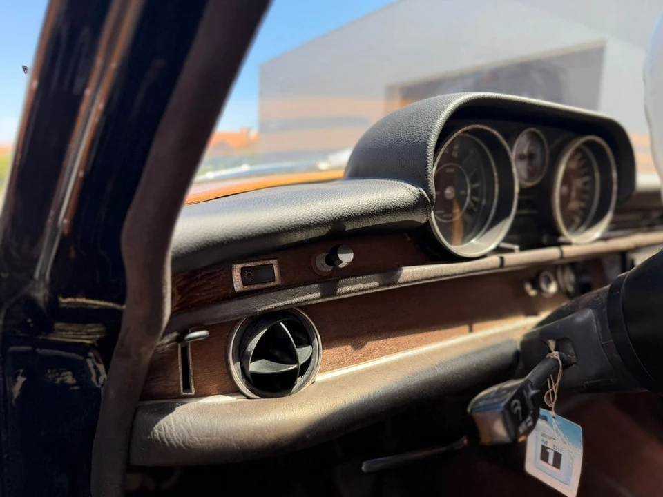 1967 Mercedes-Benz W108 & W109 - Image 15 of 30