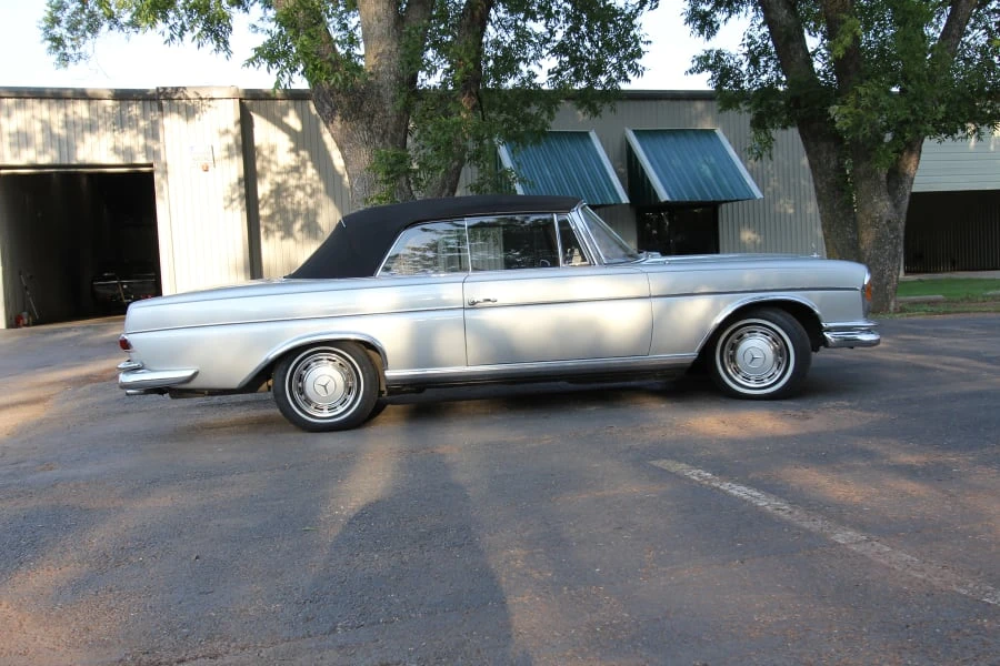 1967 Mercedes-Benz W112 - Image 2 of 7