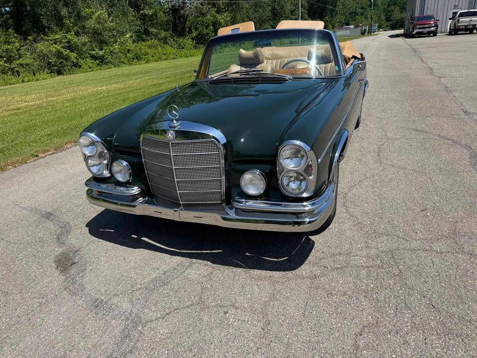 1967 Mercedes-Benz W112 - Image 2 of 31