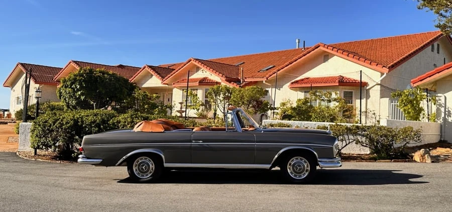 1967 Mercedes-Benz W112 - Image 2 of 31