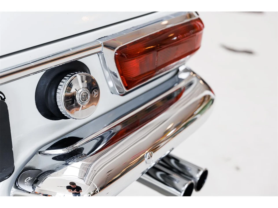 1967 Mercedes-Benz W113 SL-Class - Image 30 of 31