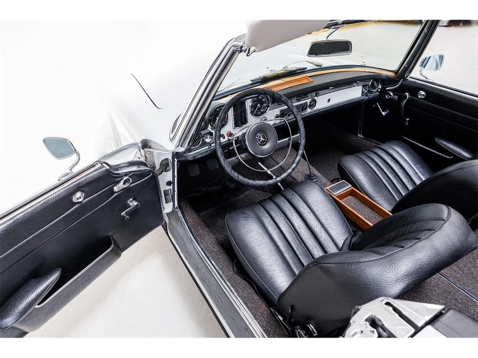 1967 Mercedes-Benz W113 SL-Class - Image 10 of 31