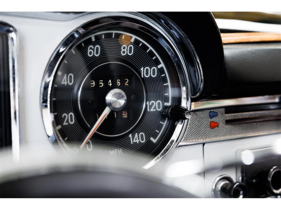 1967 Mercedes-Benz W113 SL-Class - Image 14 of 31