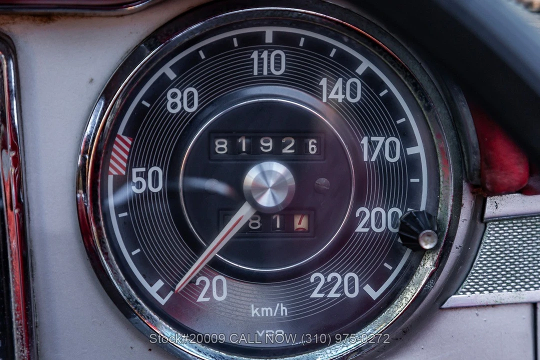 1967 Mercedes-Benz W113 SL-Class - Image 26 of 31