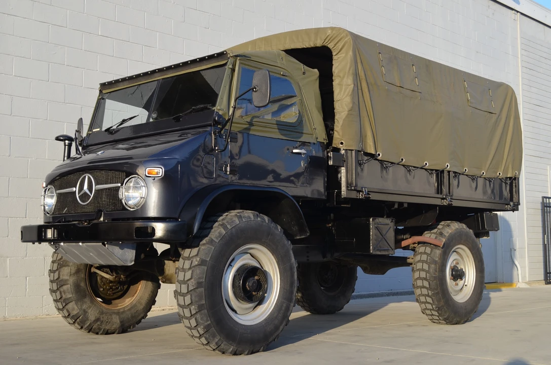 1967 Mercedes-Benz Unimog - Image 13 of 31