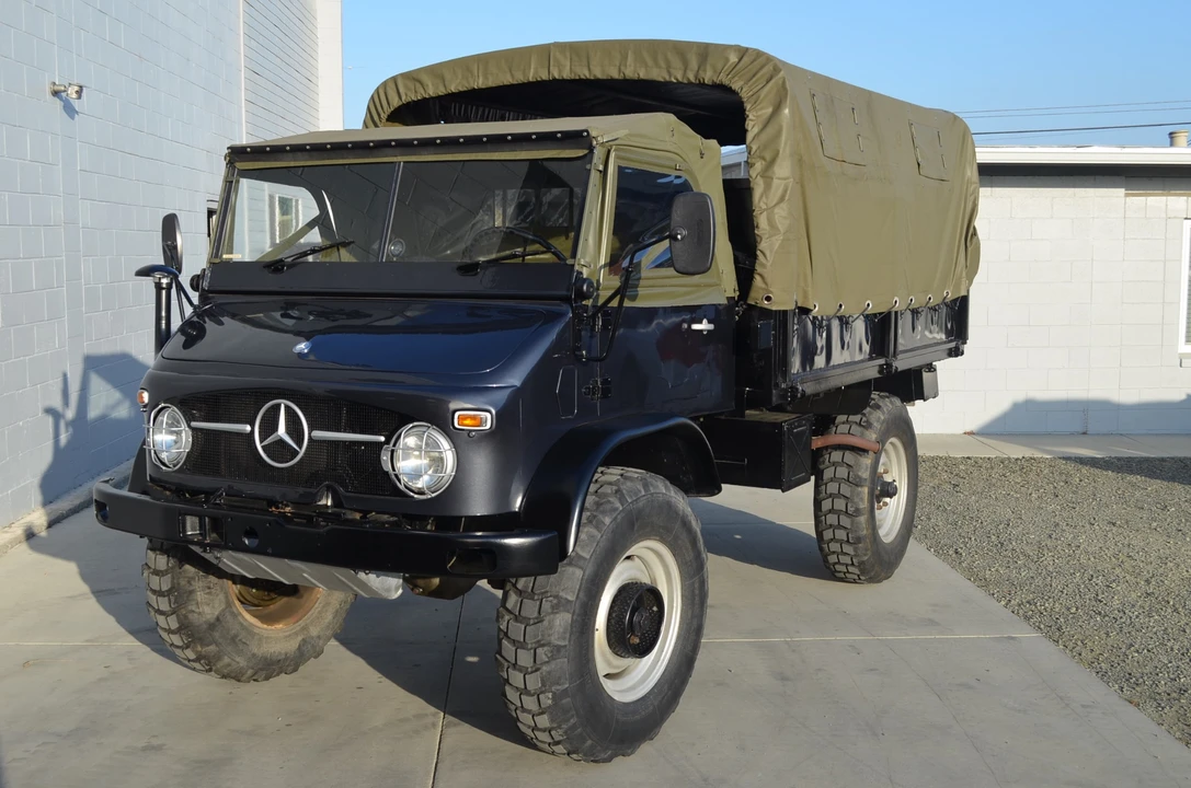 1967 Mercedes-Benz Unimog - Image 12 of 31
