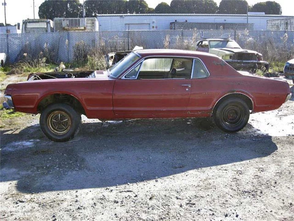 1967 Mercury Cougar 1st Gen - Image 2 of 8