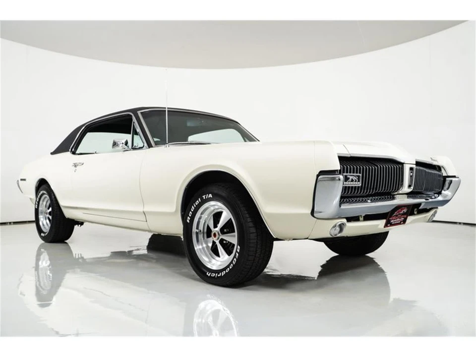 1967 Mercury Cougar 1st Gen - Image 17 of 31
