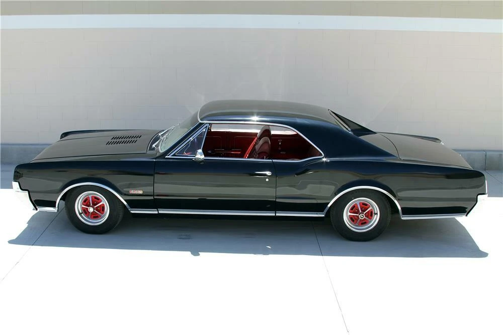 1967 Oldsmobile 442 1st Gen - Image 5 of 5
